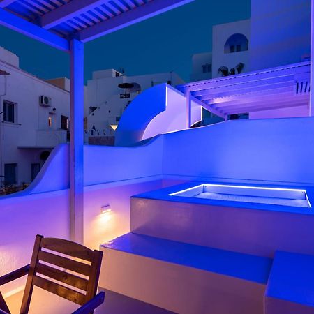 Aerenia Luxury Suites Karterados  Luaran gambar