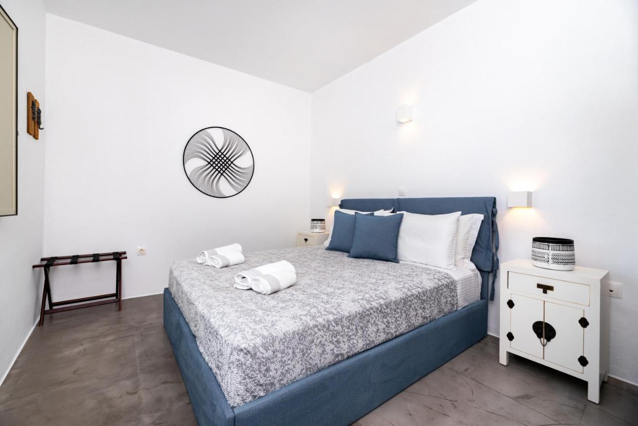 Aerenia Luxury Suites Karterados  Luaran gambar