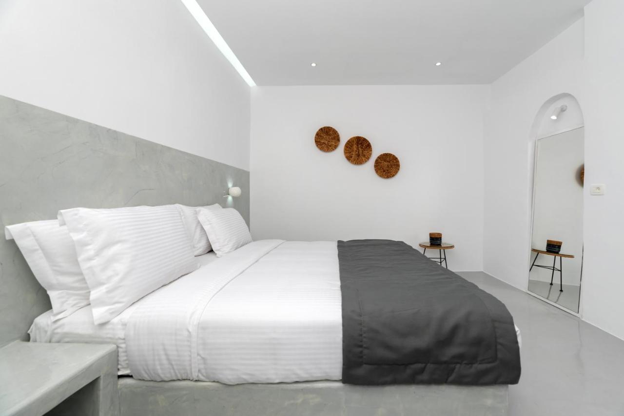 Aerenia Luxury Suites Karterados  Luaran gambar