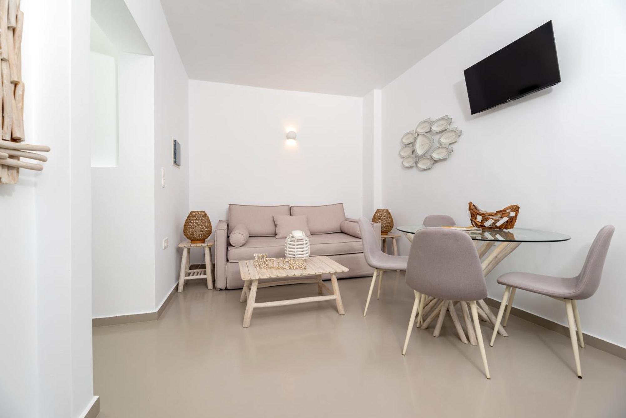 Aerenia Luxury Suites Karterados  Luaran gambar